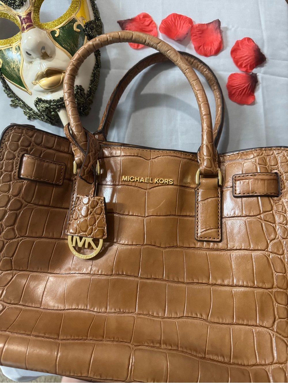 Michael Kors Brown Croc-Embossed Satchel w/Gold Hardware & removable strap - EUC